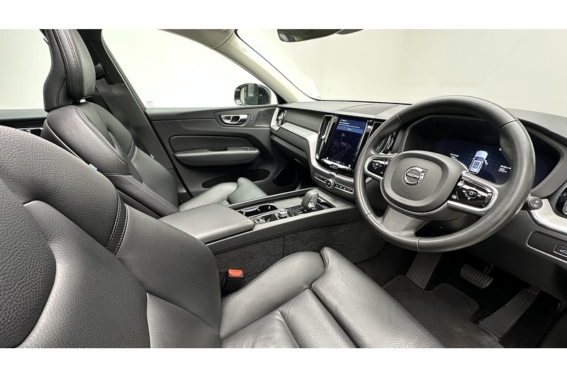 Used Volvo XC60 2022 for sale - 76784567: Photo 34