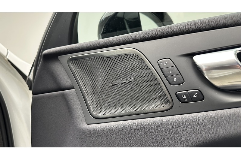 Used Volvo XC60 2022 for sale - 76784567: Photo 40