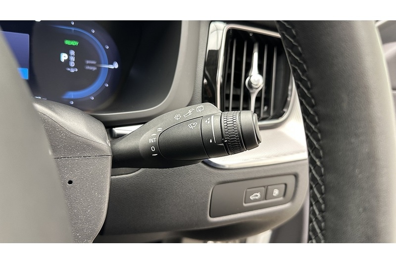 Used Volvo XC60 2022 for sale - 76784567: Photo 45