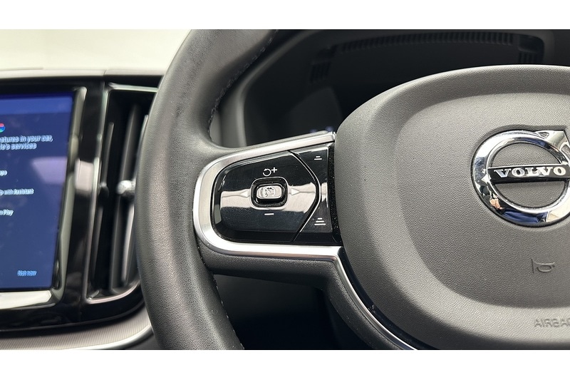 Used Volvo XC60 2022 for sale - 76784567: Photo 46