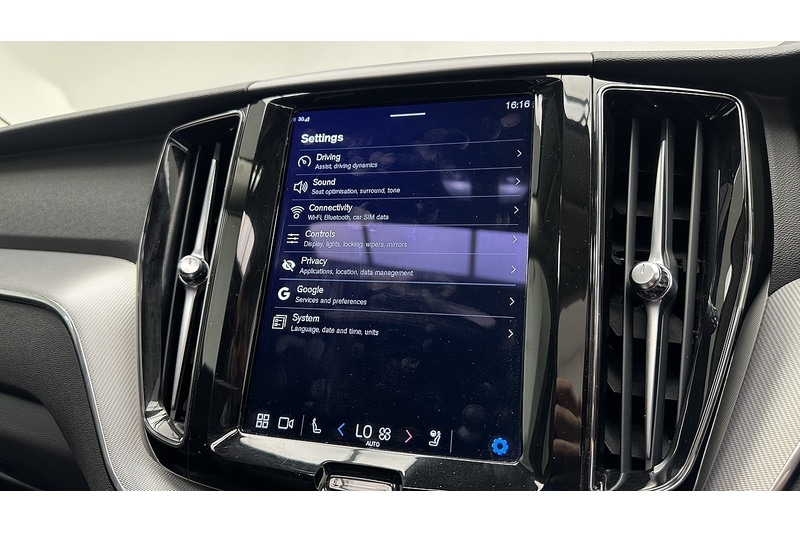 Used Volvo XC60 2022 for sale - 76784567: Photo 51