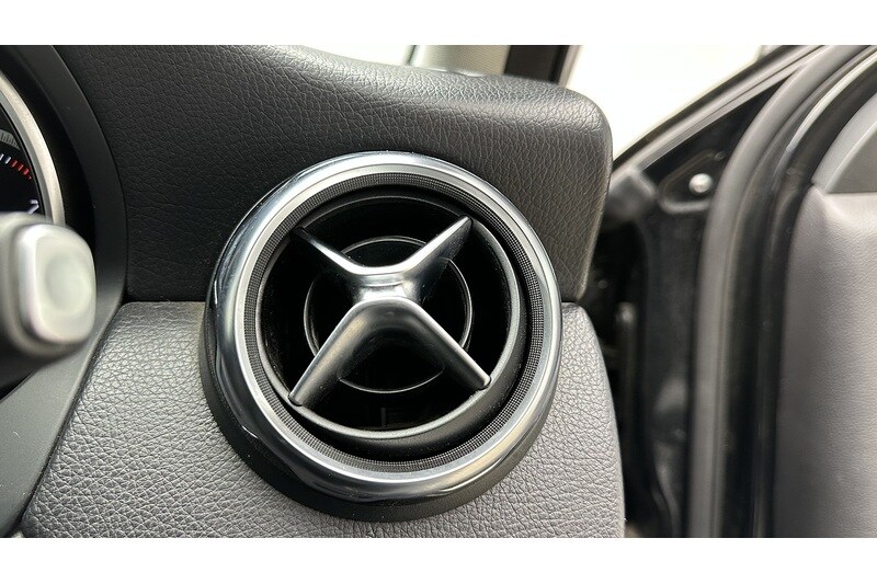 Used Mercedes-Benz GLA 2017 for sale - 78078873: Photo 32