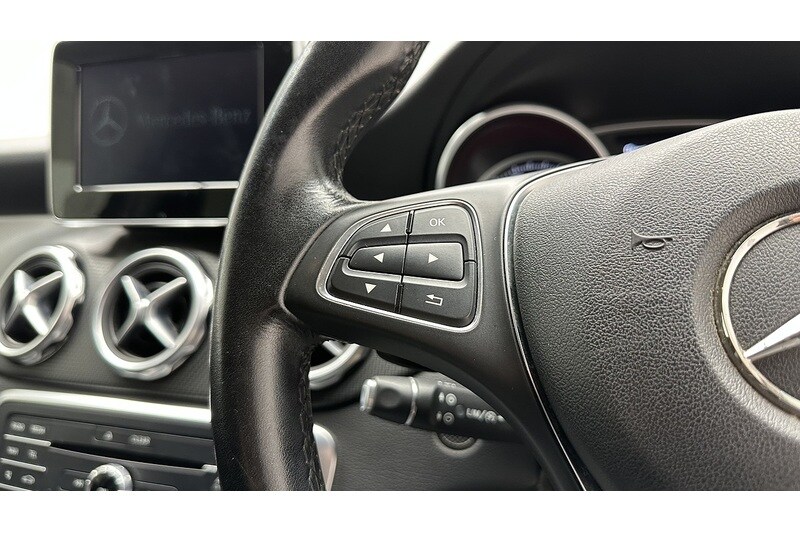 Used Mercedes-Benz GLA 2017 for sale - 78078873: Photo 37