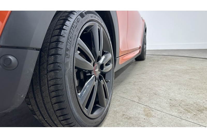 Used MINI Hatch 2019 for sale - 76784479: Photo 14