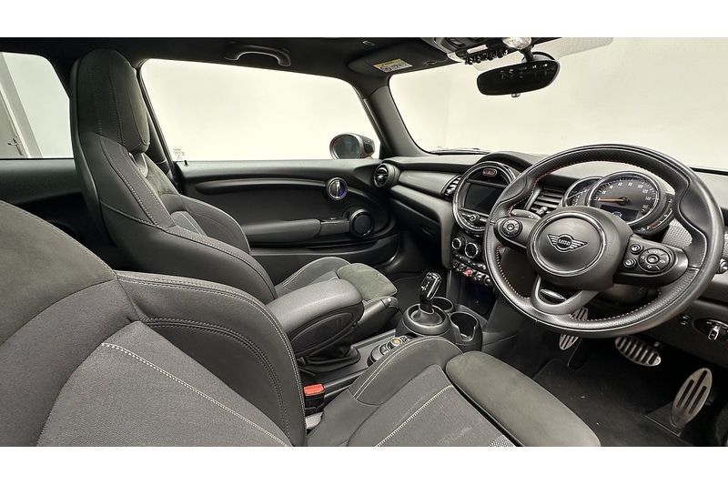 Used MINI Hatch 2019 for sale - 76784479: Photo 25