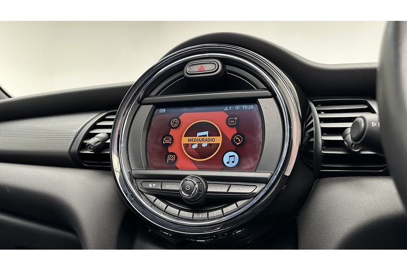 Used MINI Hatch 2019 for sale - 76784479: Photo 41