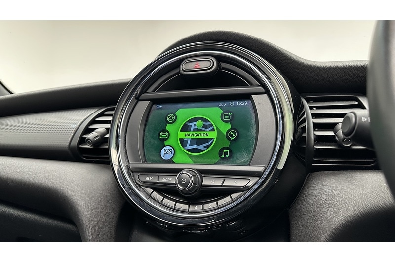 Used MINI Hatch 2019 for sale - 76784479: Photo 42