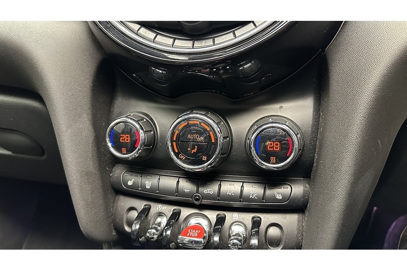 Used MINI Hatch 2019 for sale - 76784479: Photo 46