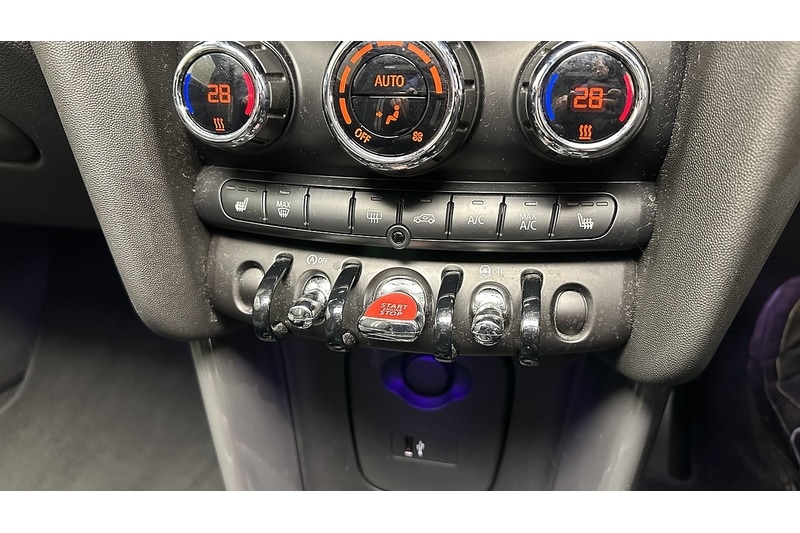 Used MINI Hatch 2019 for sale - 76784479: Photo 47