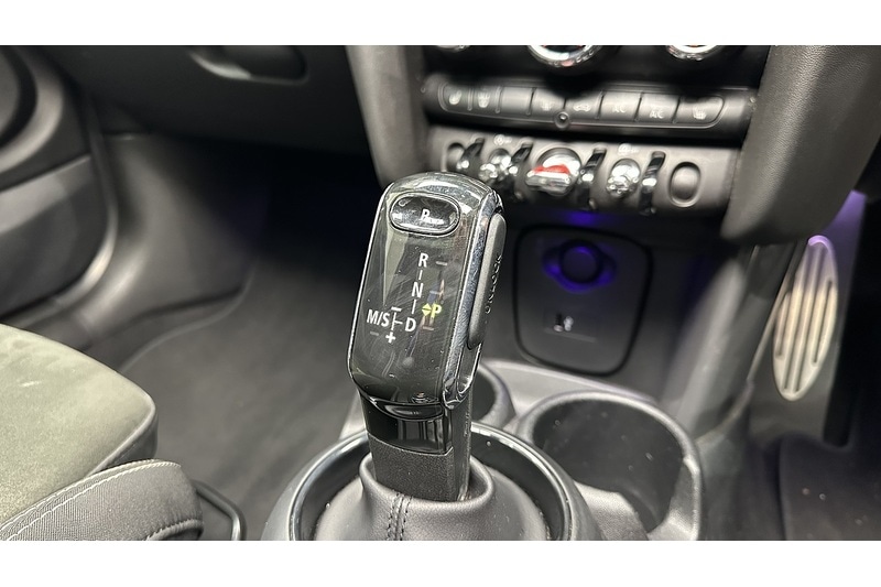 Used MINI Hatch 2019 for sale - 76784479: Photo 53