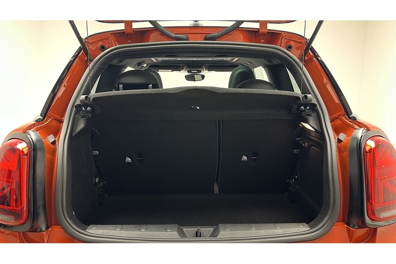 Used MINI Hatch 2019 for sale - 76784479: Photo 55