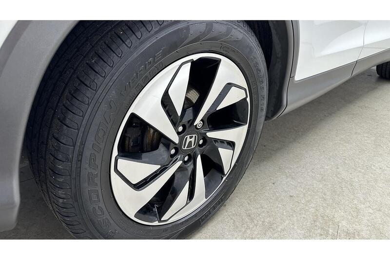 Used Honda CR-V 2017 for sale - 76784503: Photo 16