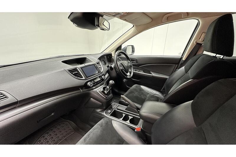 Used Honda CR-V 2017 for sale - 76784503: Photo 21