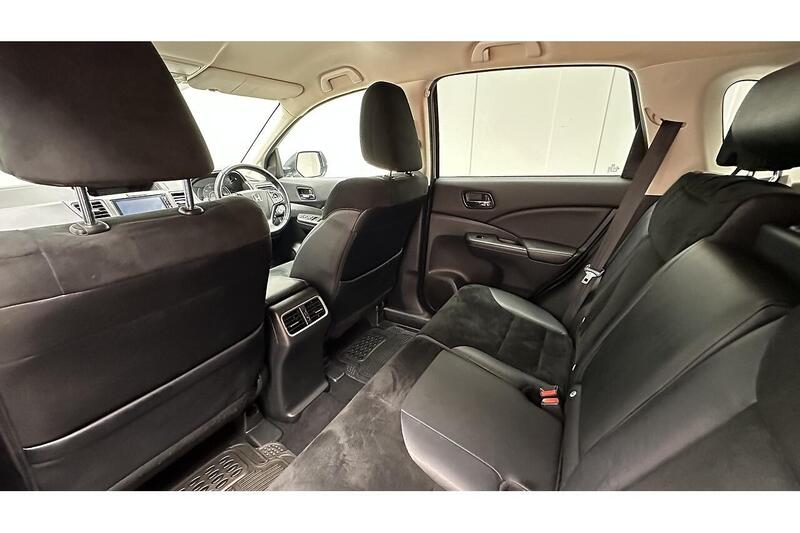 Used Honda CR-V 2017 for sale - 76784503: Photo 23