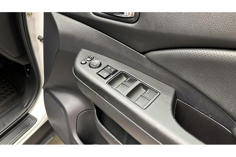 Used Honda CR-V 2017 for sale - 76784503: Photo 30