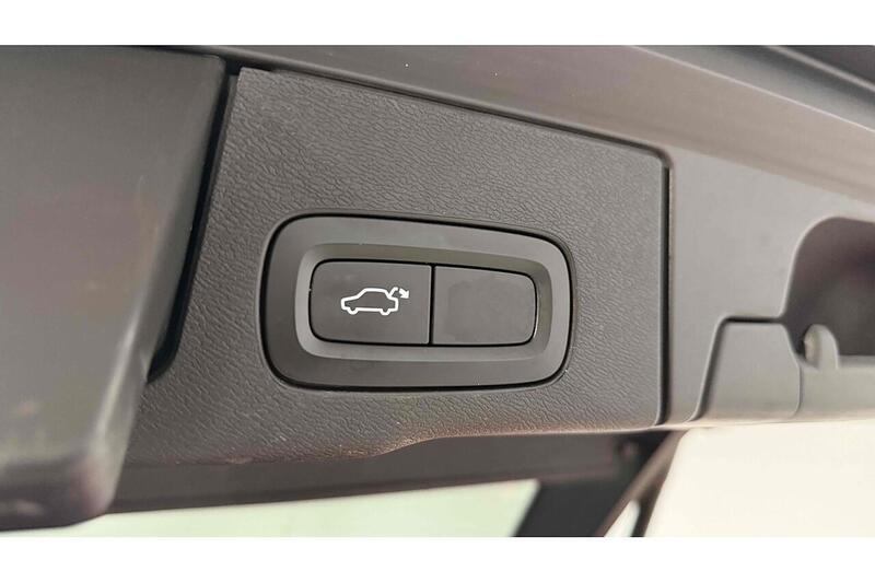 Used Volvo XC60 2019 for sale - 76784314: Photo 45