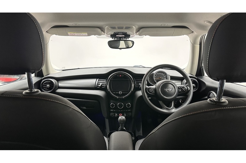 Used MINI Hatch 2019 for sale - 78134726: Photo 2