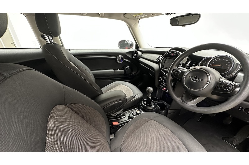 Used MINI Hatch 2019 for sale - 78134726: Photo 25