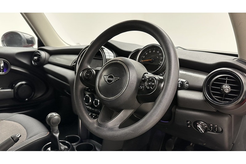 Used MINI Hatch 2019 for sale - 78134726: Photo 26