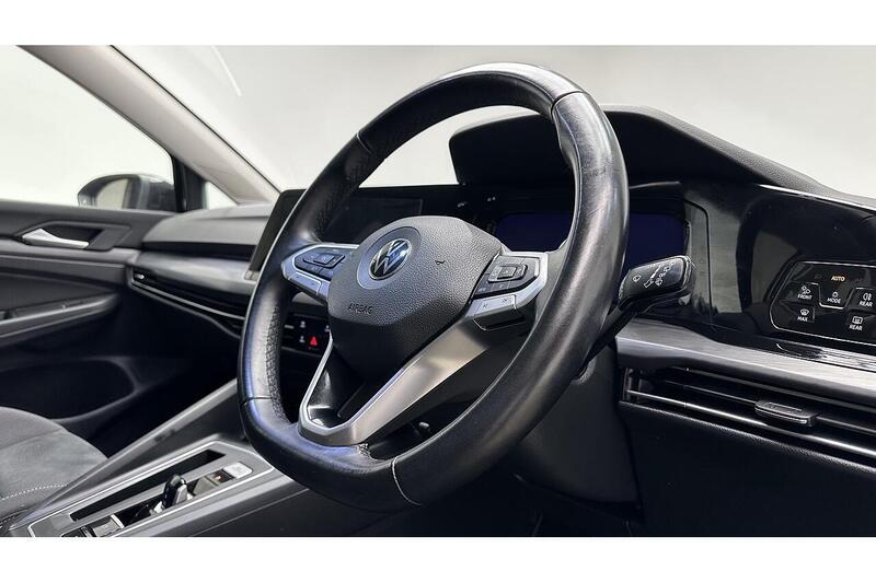 Used Volkswagen Golf 2021 for sale - 76784315: Photo 29