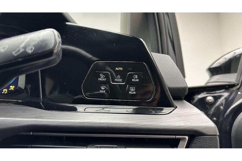 Used Volkswagen Golf 2021 for sale - 76784315: Photo 32