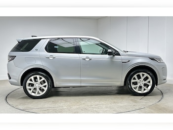 Used Land Rover Discovery Sport 2022 for sale - 79179244: Photo