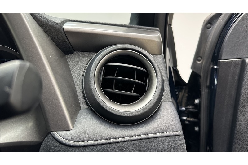 Used Toyota RAV4 2018 for sale - 76784297: Photo 35