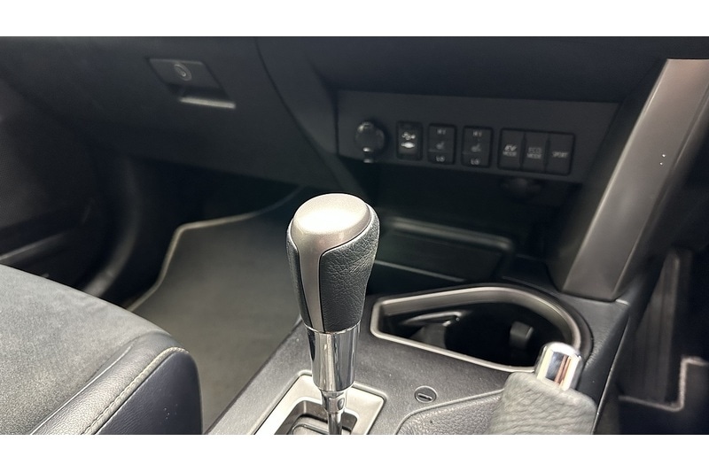 Used Toyota RAV4 2018 for sale - 76784297: Photo 46