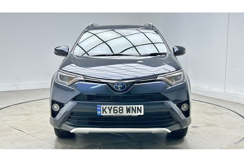 Used Toyota RAV4 2018 for sale - 76784297: Photo 5