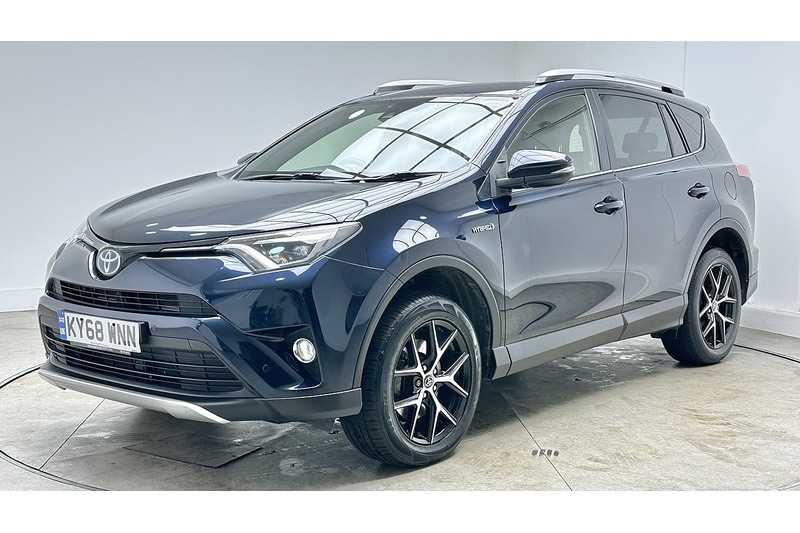 Used Toyota RAV4 2018 for sale - 76784297: Photo 9