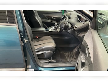 Used Peugeot 5008 2019 for sale - 78443951: Photo