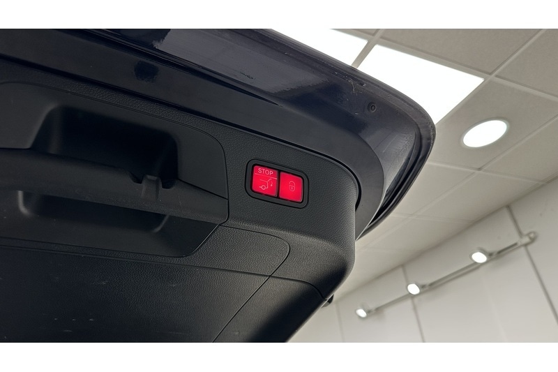 Used Mercedes-Benz EQC 2022 for sale - 76784467: Photo 60