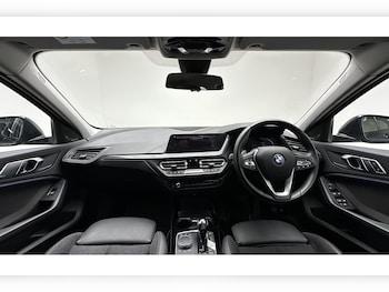Used BMW 1 Series 2020 for sale - 77342292: Photo