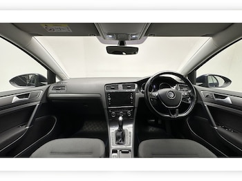 Used Volkswagen Golf 2020 for sale - 78359079: Photo