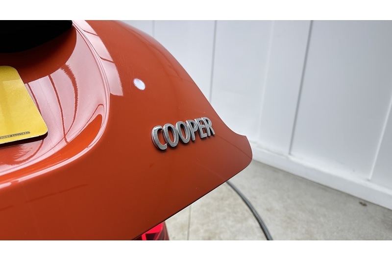 Used MINI Hatch 2019 for sale - 77114224: Photo 12