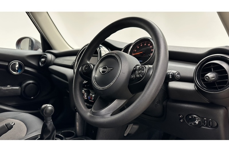 Used MINI Hatch 2019 for sale - 77114224: Photo 26