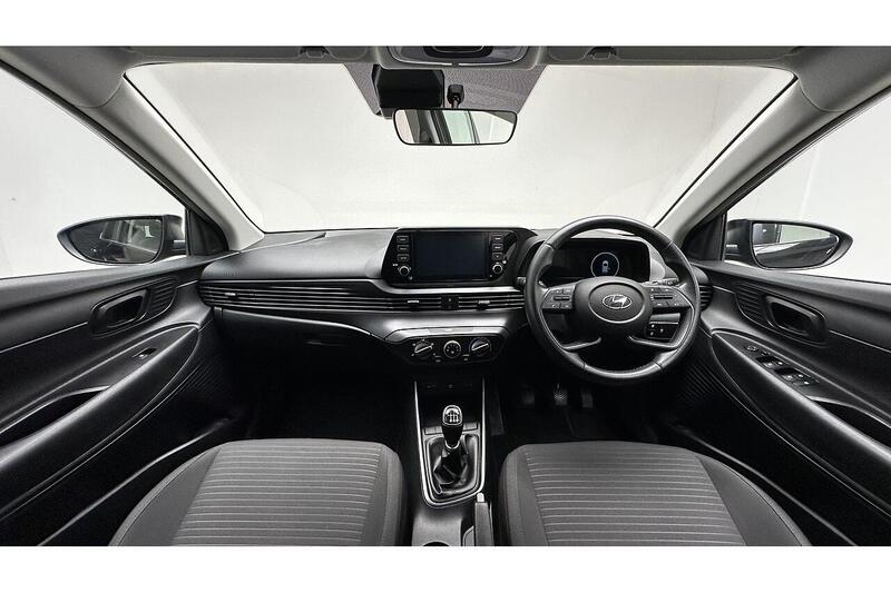 Used Hyundai i20 2021 for sale - 76784570: Photo 2