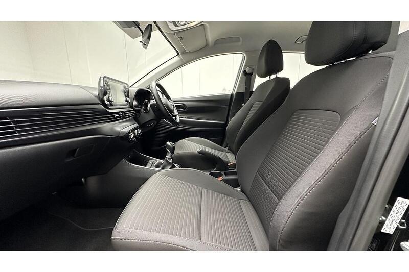 Used Hyundai i20 2021 for sale - 76784570: Photo 23