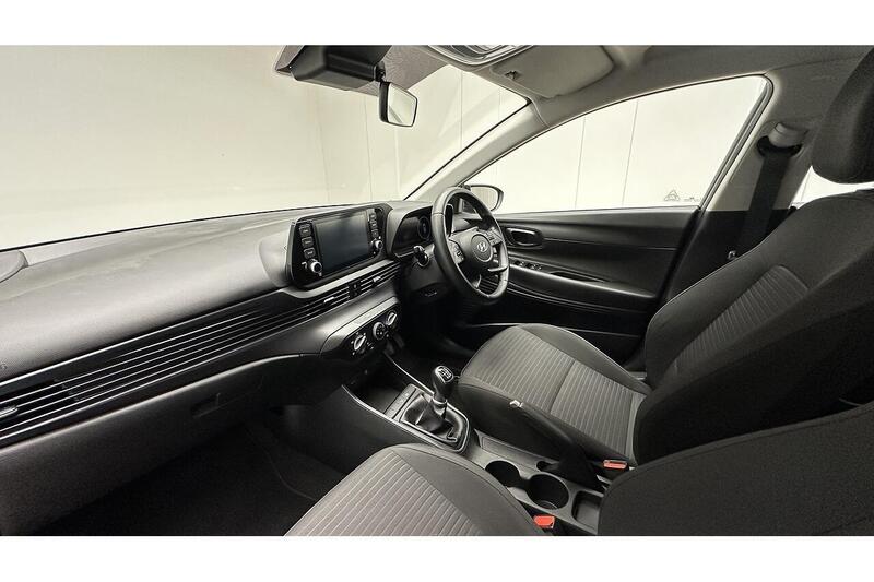 Used Hyundai i20 2021 for sale - 76784570: Photo 24