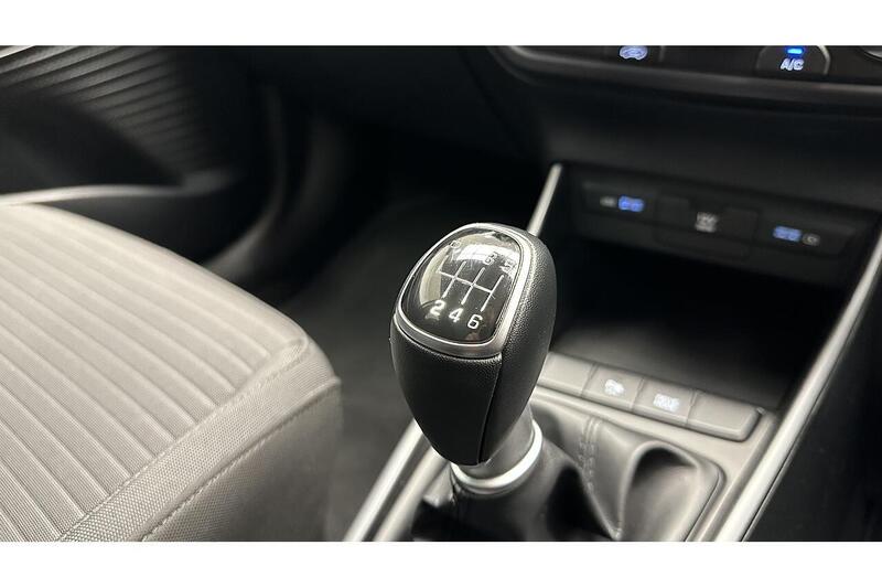 Used Hyundai i20 2021 for sale - 76784570: Photo 48