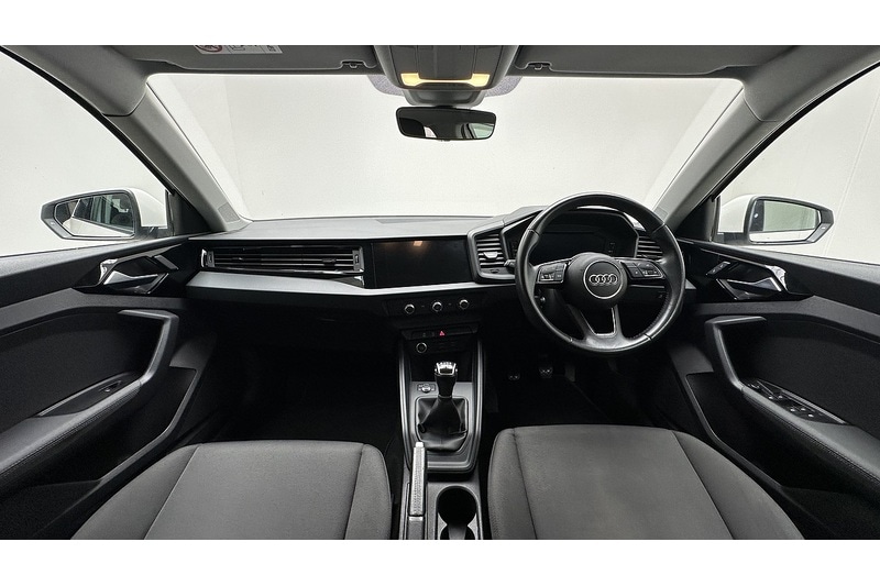 Used Audi A1 2019 for sale - 77668051: Photo 2