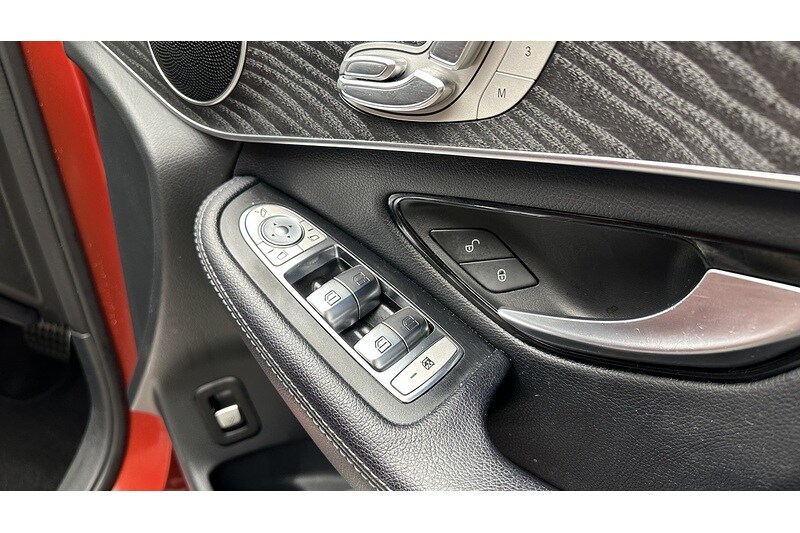 Used Mercedes-Benz GLC 2018 for sale - 78122330: Photo 33