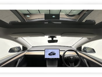 Used Tesla Model Y 2024 for sale - 79217311: Photo