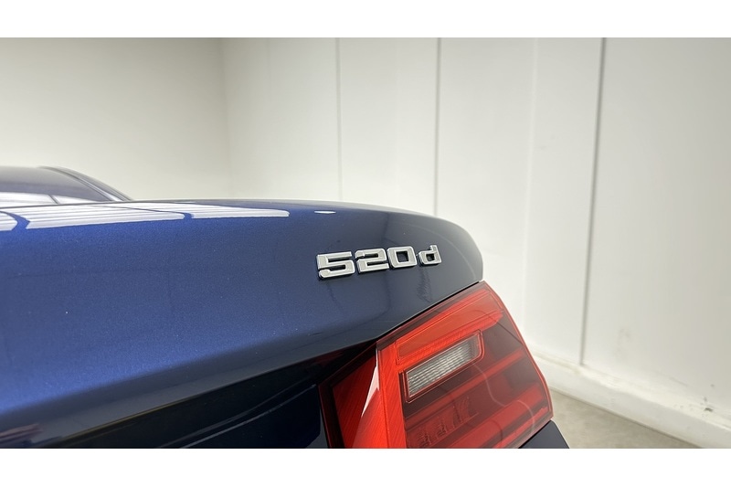 Used BMW 5 Series 2017 for sale - 77963582: Photo 14