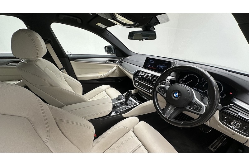 Used BMW 5 Series 2017 for sale - 77963582: Photo 27