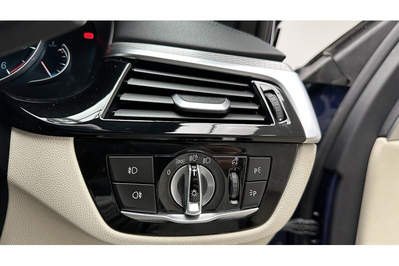 Used BMW 5 Series 2017 for sale - 77963582: Photo 32