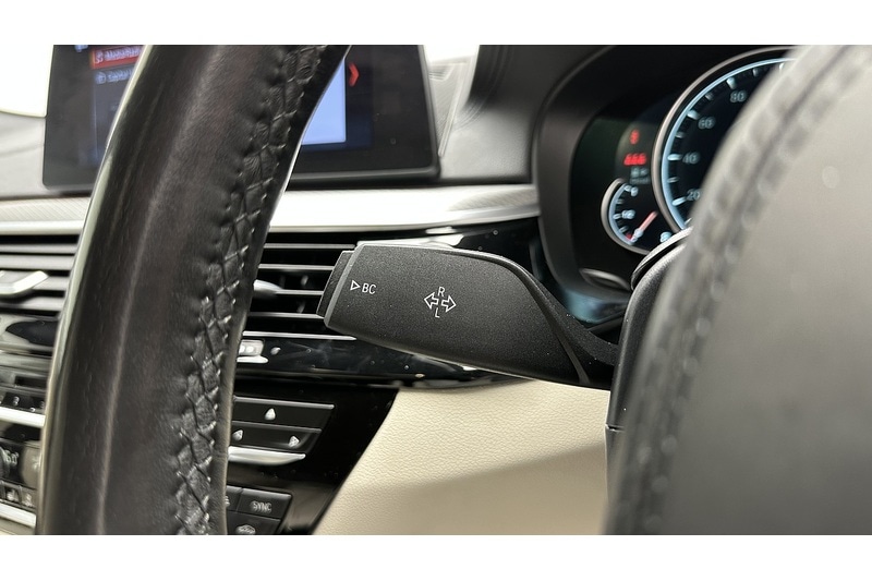 Used BMW 5 Series 2017 for sale - 77963582: Photo 33