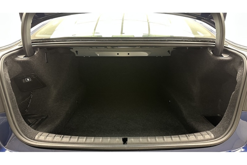 Used BMW 5 Series 2017 for sale - 77963582: Photo 55