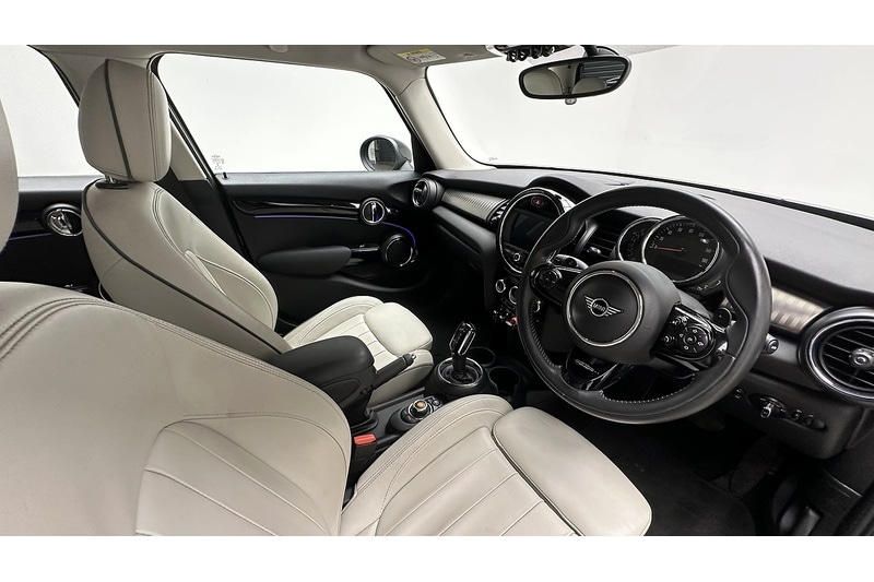 Used MINI Hatch 2019 for sale - 77984905: Photo 29