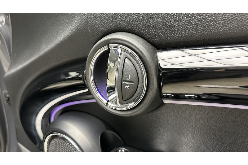 Used MINI Hatch 2019 for sale - 77984905: Photo 32